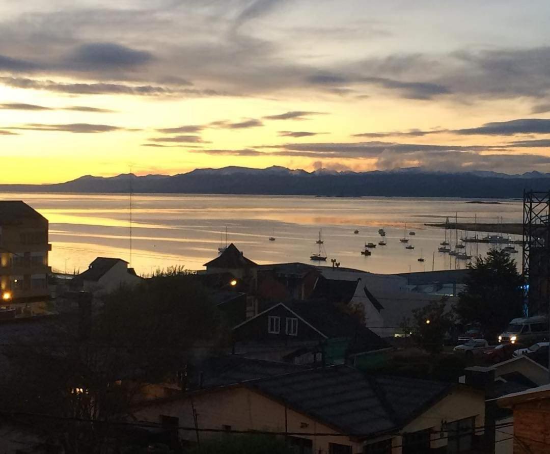 Hosteria Kupanaka Ushuaia Eksteriør billede